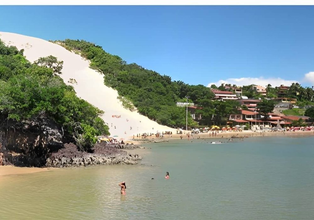 Praia-de-Ponta-Negra-Tibau-do-Sul-RN-1