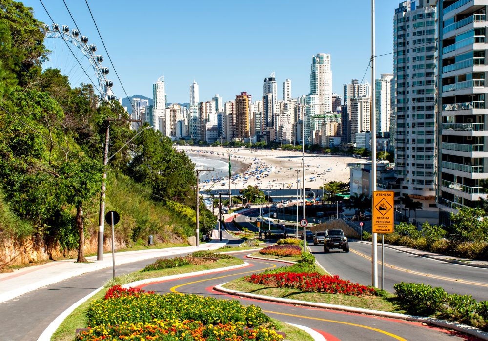 Zigzag bicycle path, crooked street in Balneário Camboriú-Brazil.