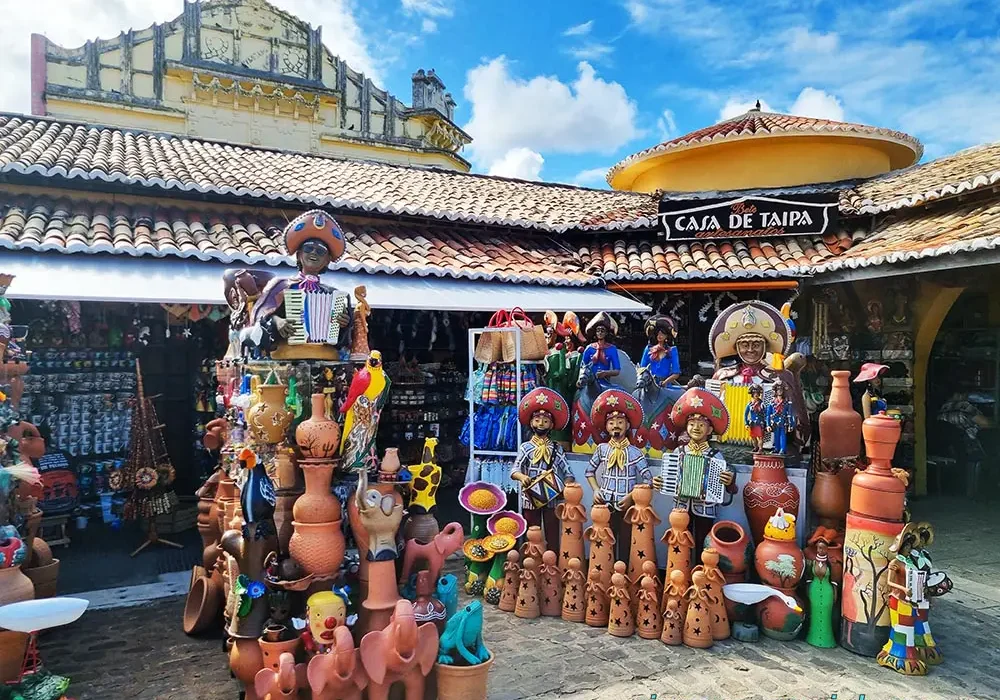 o-que-fazer-em-aracaju-mercado-artesanato-thales-ferraz